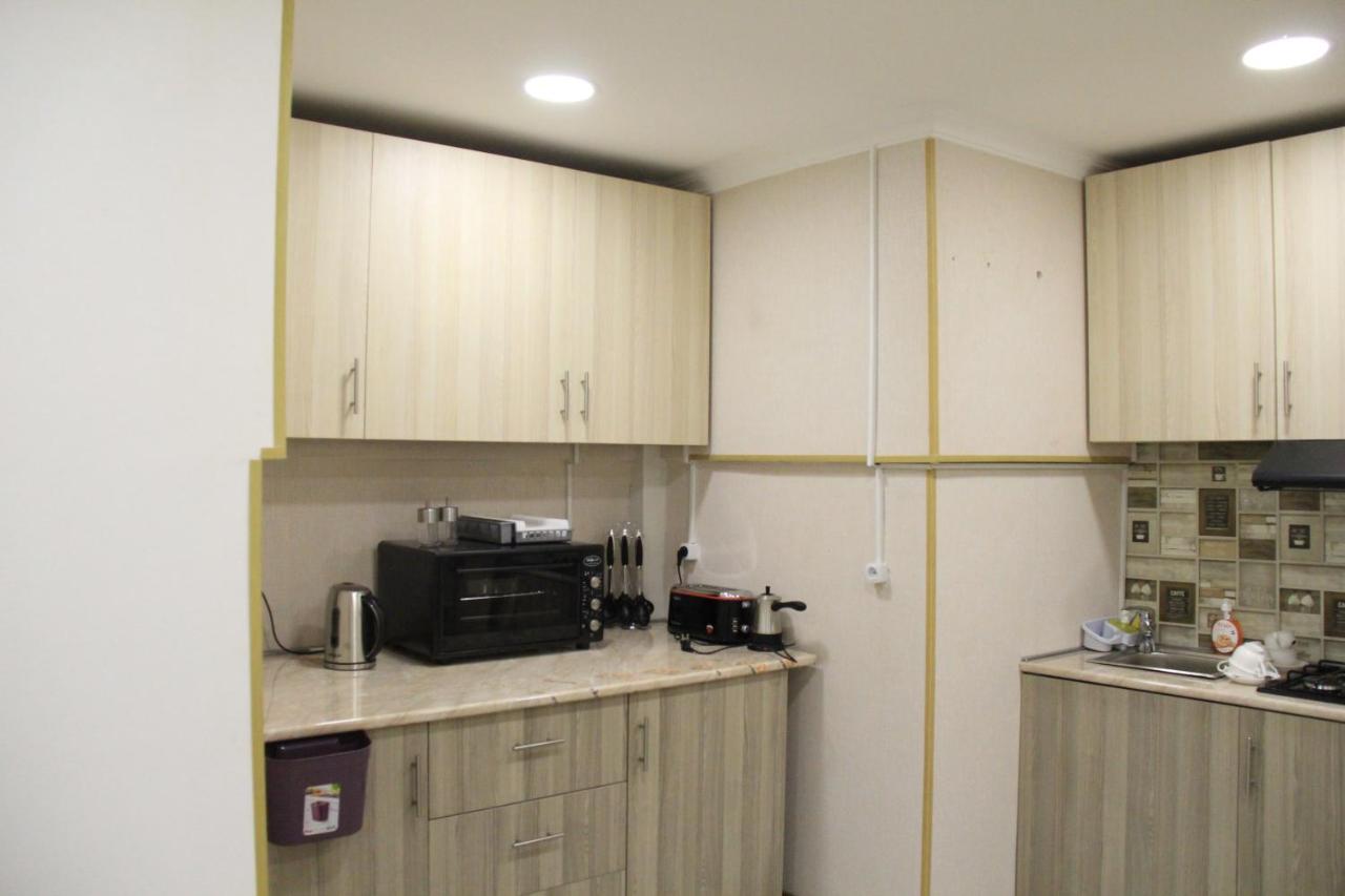Blossom Hostel Updated ! Обновлено !!! City Center! Perfect Order!!! Snow-White Bed Linen!!! Идеальный Порядок!!! Белоснежное Постельное Белье!!! Центр Города !!! Tbilisi Exterior photo